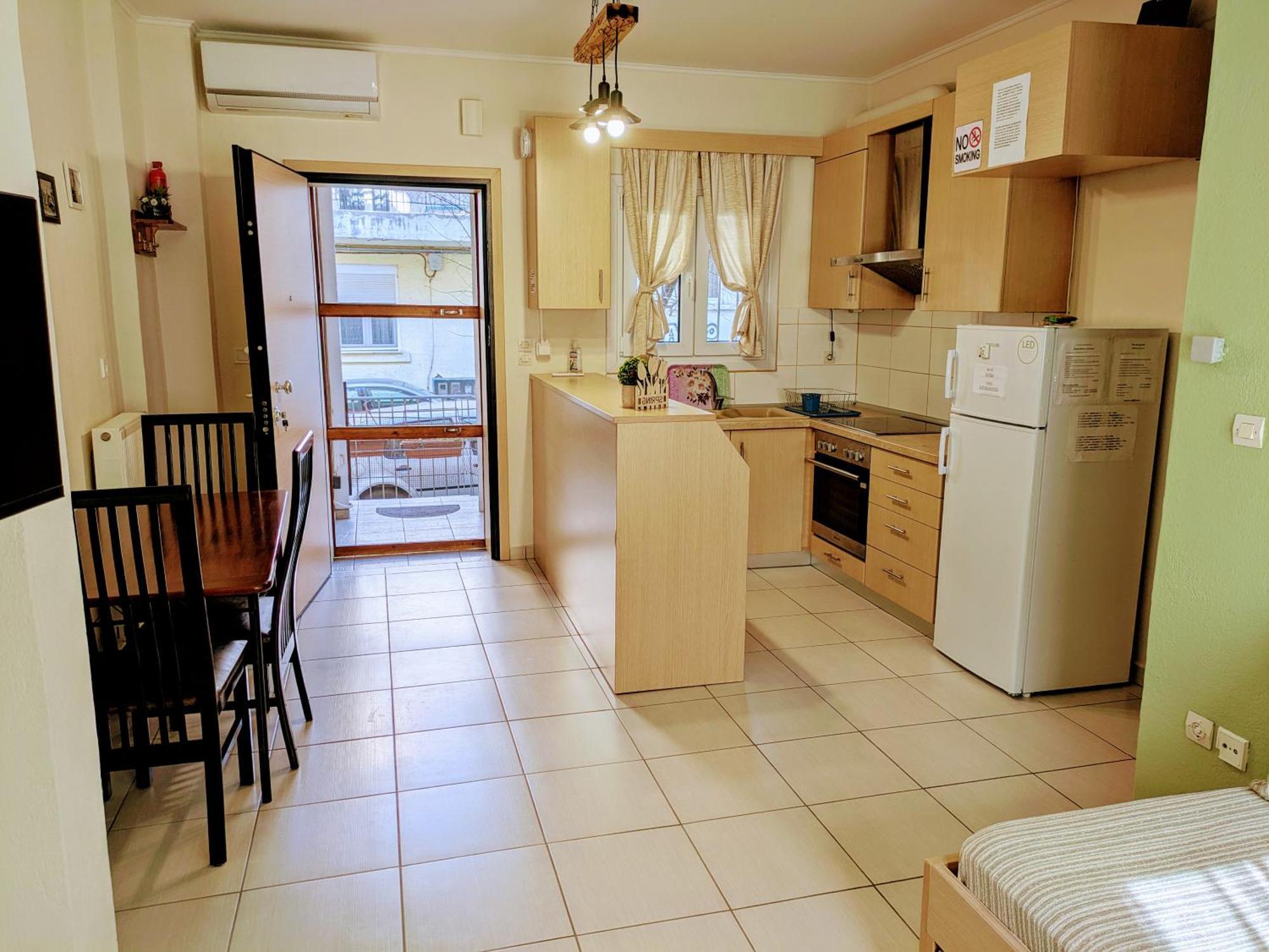 Elpida'S Houses 1 Private Parking 塞萨洛尼基 外观 照片